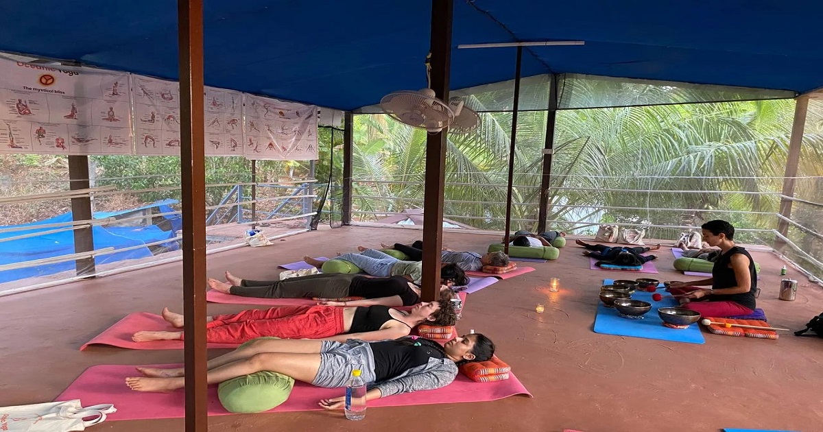 Yoga Retreat Goa 02