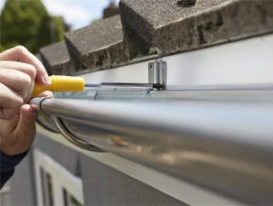 Gutter repair Service