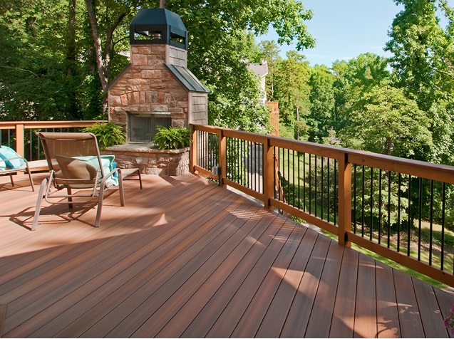 deck construction contractors