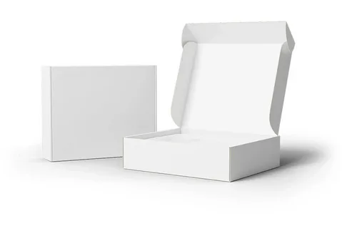 white mailer boxes